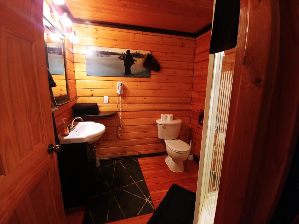 Bone Creek Wilderness Retreat Blue River Exterior foto